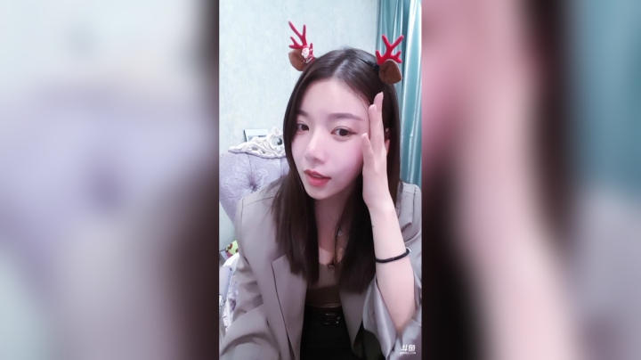 小姨子：周日快乐 2020-10-25 17点场
