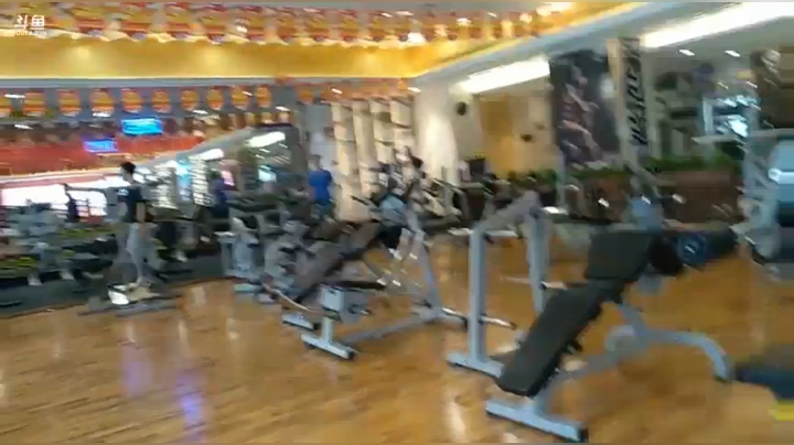 练一下腿。