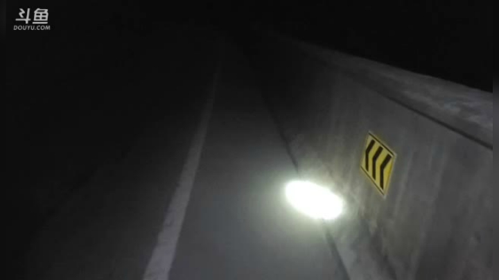 《纪实直播》悬崖村三年之约路上 2020-10-29 00点场