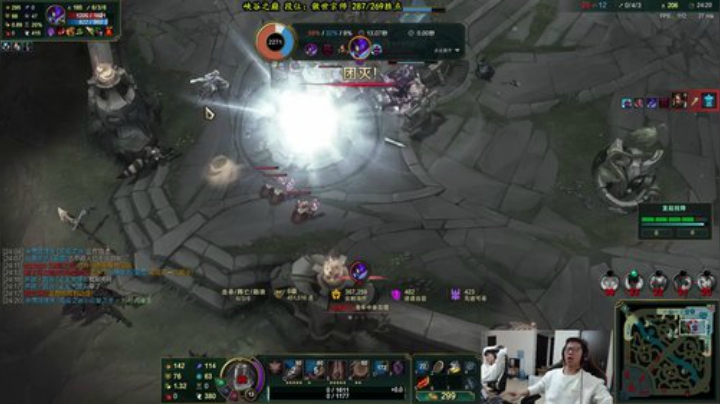 【英雄联盟】余小C真的很强的精彩时刻 20201030 13点场