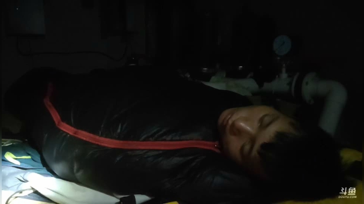 《纪实直播》悬崖村三年之约路上 2020-10-30 05点场