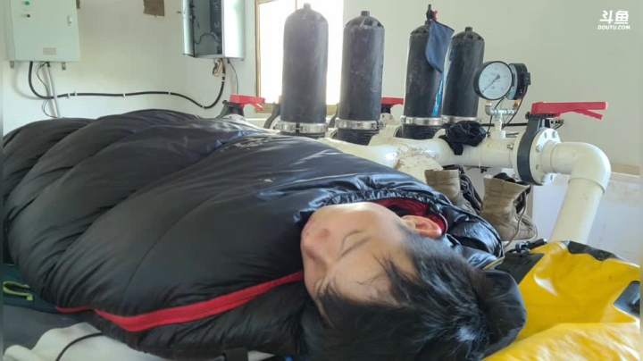 《纪实直播》悬崖村三年之约路上 2020-10-30 09点场