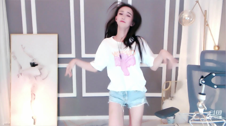 【大宝好哇塞呀 舞蹈】November-01 22:45