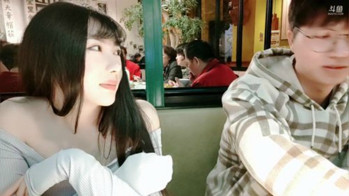 【户外】XX是个坏女人的精彩时刻 20201103 19点场