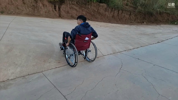 纪实直播:赴双十一悬崖村三年之约丽江 2020-11-03 17点场