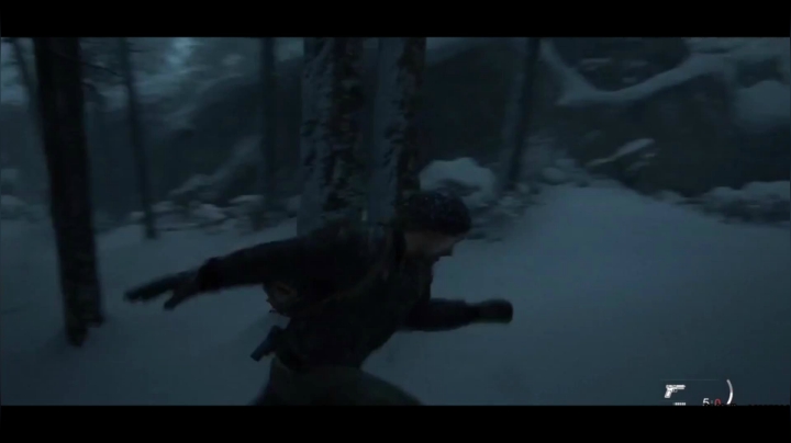 史诗大作《最后的生还者2》刚开场就玩出了BUG