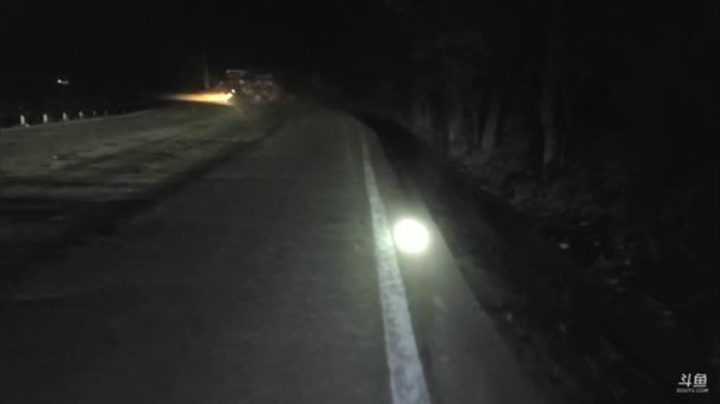 【户外】叶子户外的精彩时刻 20201109 23点场