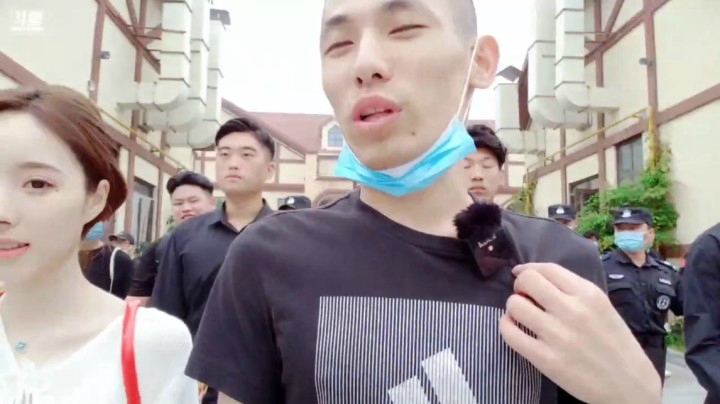 宝哥和姜允儿口嗨：我是小鸟，你就是小小鸟！