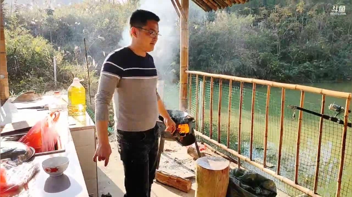 【2020-11-11 15点场】魅力生活i：干锅腊鸭手撕腊鱼蒸香肠