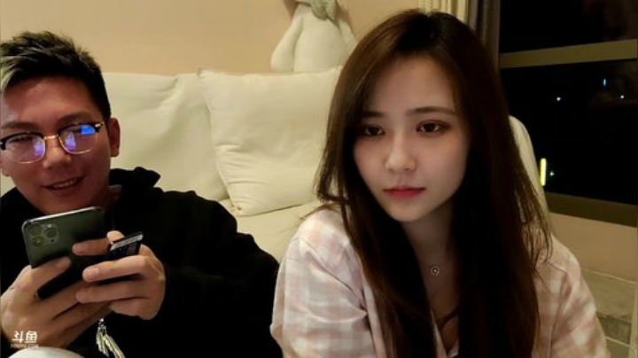 我在斗鱼看JSA丶北京小王哥直播户外