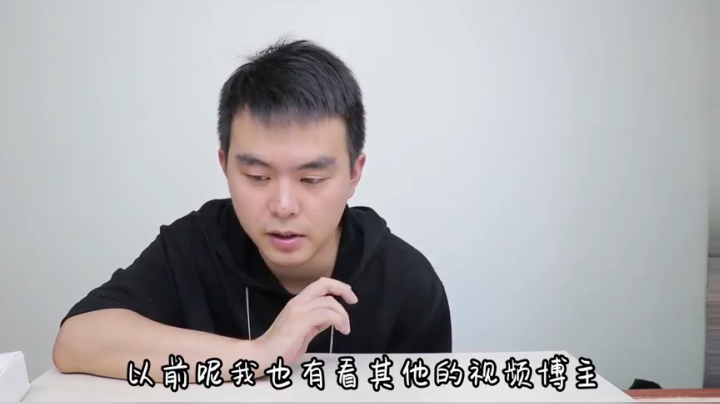 外国人脑洞真的大，发明这样的解压玩具“挤痘痘”，不过真恶心