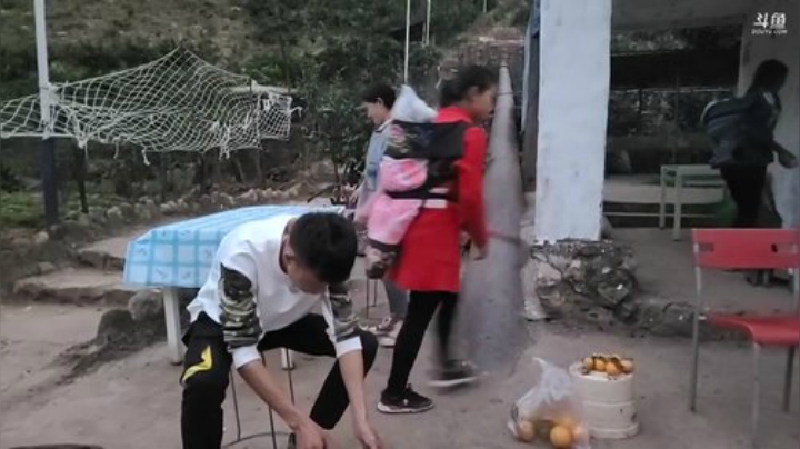 【户外】叶子户外的精彩时刻 20201112 22点场