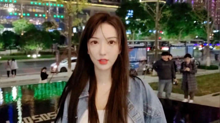 【2020-11-13 20点场】南妹儿呀：170的模特mm哦