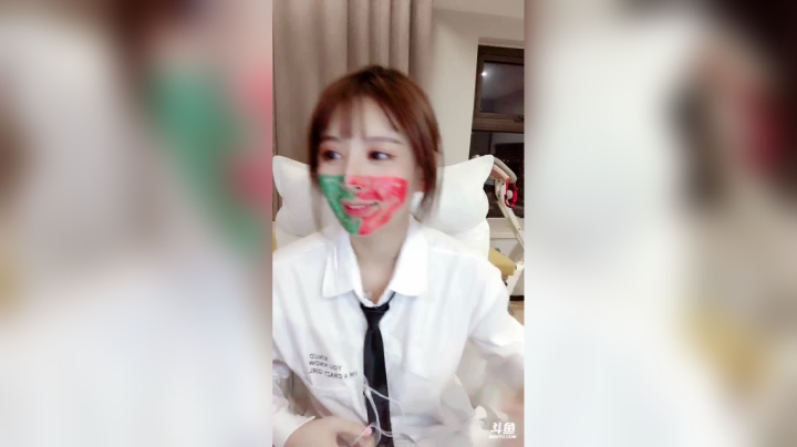 【2020-11-17 17点场】伊娃大姐姐：大家好！～