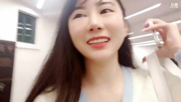 【户外】XX是个坏女人的精彩时刻 20201117 19点场