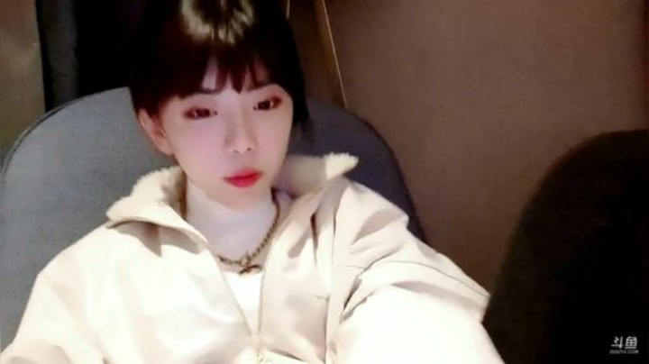【英雄联盟】不2不叫周淑怡的精彩时刻 20201118 20点场