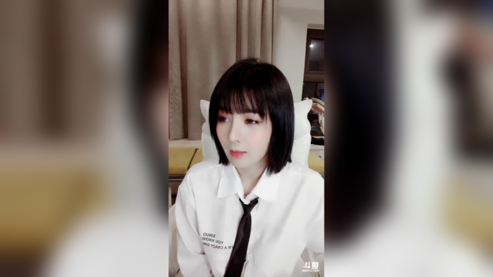 【2020-11-18 18点场】伊娃大姐姐：大家好！～