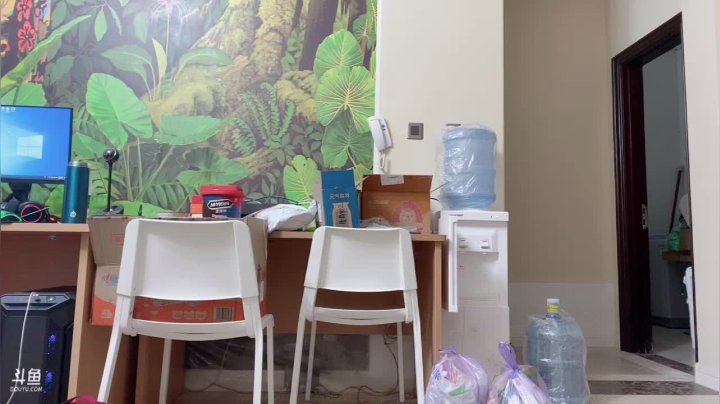 【2020-11-19 17点场】狼牙山凯哥：新的一天新的开始！！！