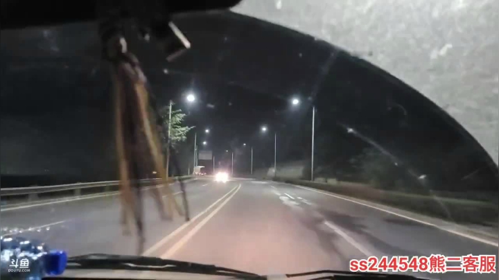 【2020-11-18 21点场】叶子户外：去大理的路上