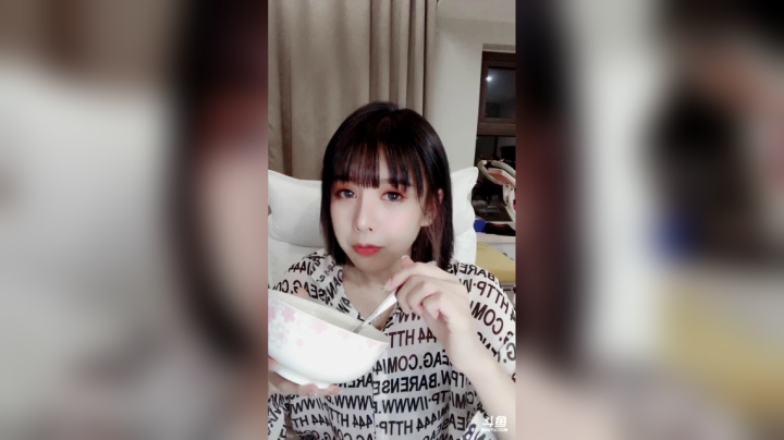 【2020-11-19 23点场】伊娃大姐姐：大家好！～
