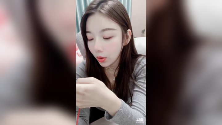 【2020-11-20 21点场】丽亚celiahunne：小姨子：丽亚