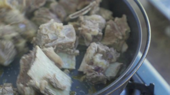 【美食】YESHI小哥的精彩时刻 20201120 09点场