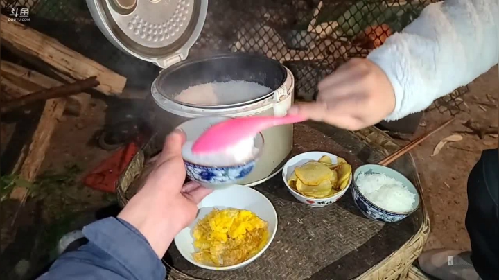 【2020-11-22 19点场】叶子户外：和灵魂刀神嗯徒第二天