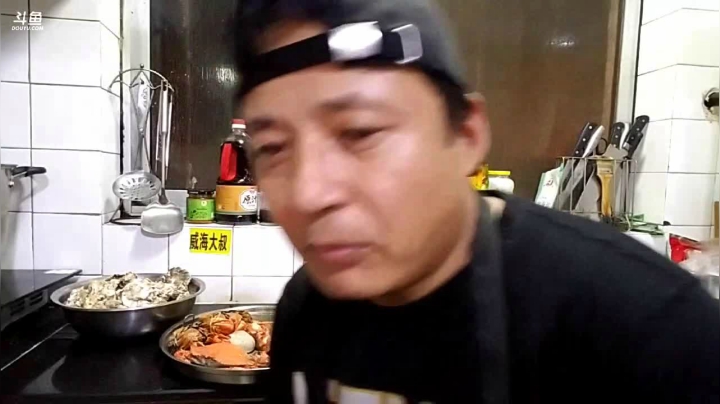 【2020-11-21 22点场】威海大叔：风里雨里，海鲜走起。