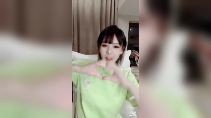 【2020-11-23 20点场】伊娃大姐姐：大家好！～