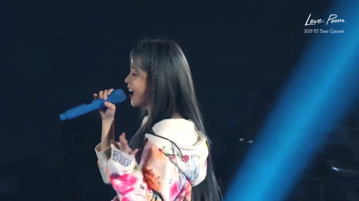 IU-《Blueming》2019巡回演唱会