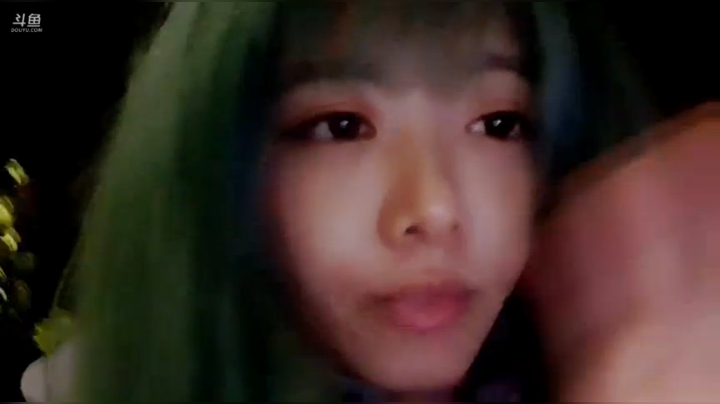 【2020-11-23 01点场】骆歆冲冲冲：骆歆：吃吃吃