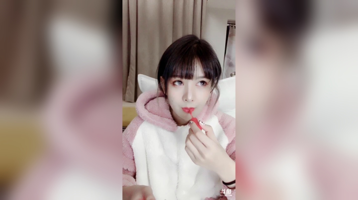 【2020-11-25 16点场】伊娃大姐姐：大家好！～