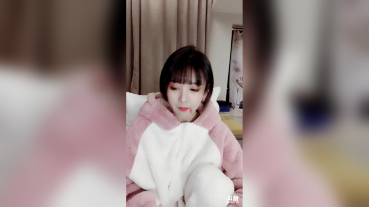 【2020-11-25 22点场】伊娃大姐姐：大家好！～