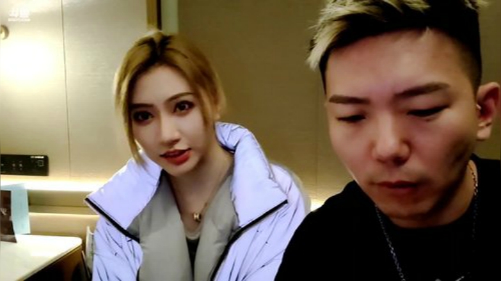 我在斗鱼看JSA丶北京小王哥直播户外