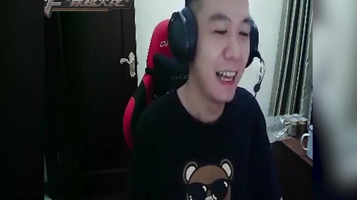 穿越火线：我感觉我会被我师父白鲨嫌弃，怎么办？