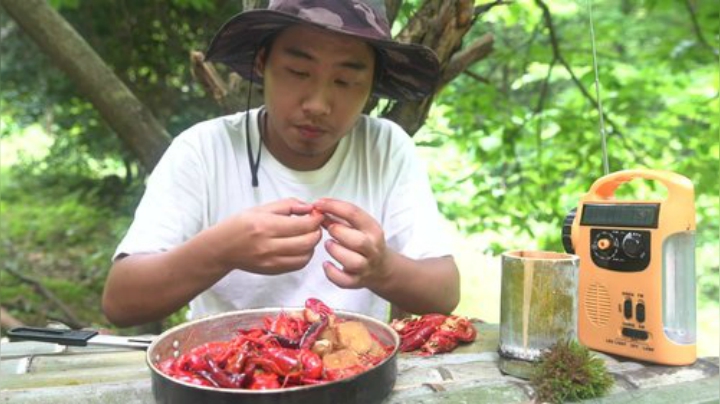 【美食】YESHI小哥的精彩时刻 20201128 11点场