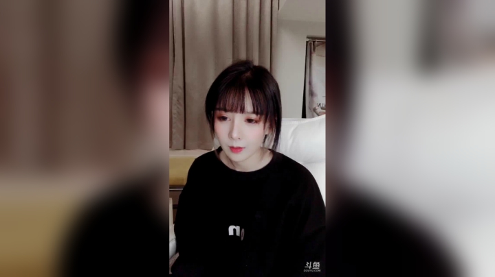 【2020-11-27 22点场】伊娃大姐姐：大家好！～