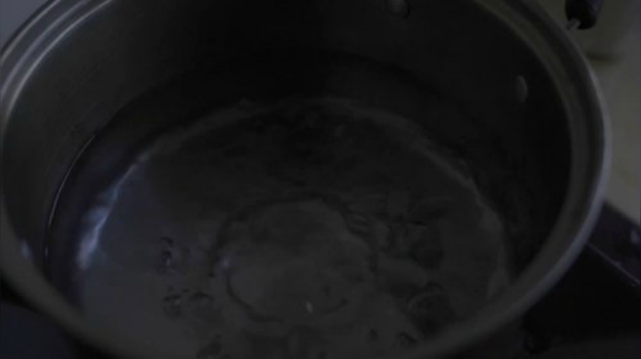 我在斗鱼看YESHI小哥直播美食