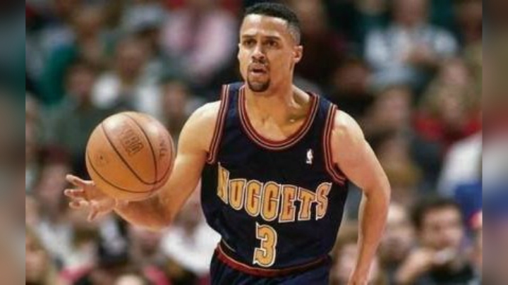 【NBA2KOL2】S6测评：战损版米切尔--劳夫