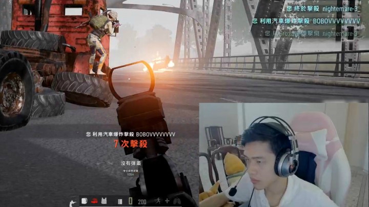 当龟龟拿到了Groza！敌人：下次绝对不过桥了。