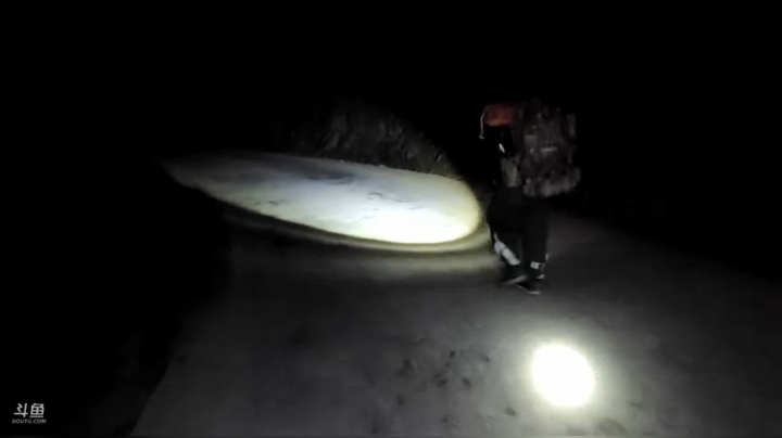 【2020-12-02 21点场】叶子户外：《纪实直播》去腾冲，瓦房乡