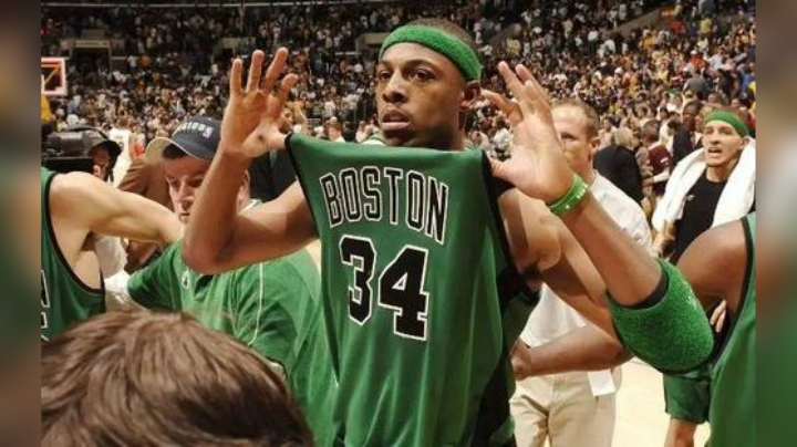 S7历史预测：皮尔斯等在2K20中的三包徽章数据模型热区