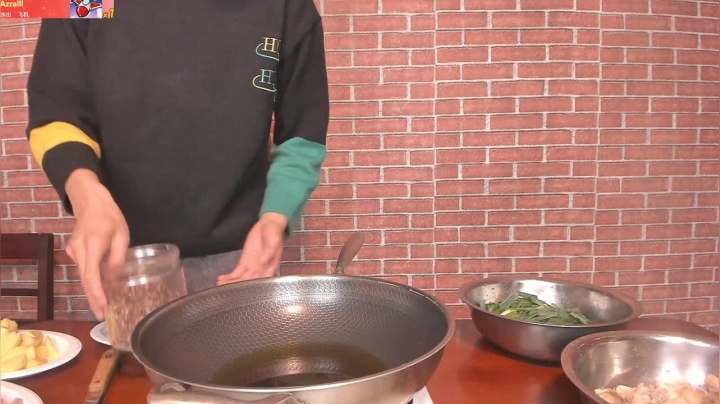 【2020-12-04 19点场】美食老王：回锅肉，辣子鸡，紫菜汤走起