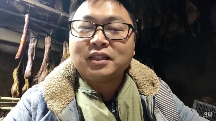 【2020-12-04 19点场】魅力生活i：晚上宵夜美食聊天