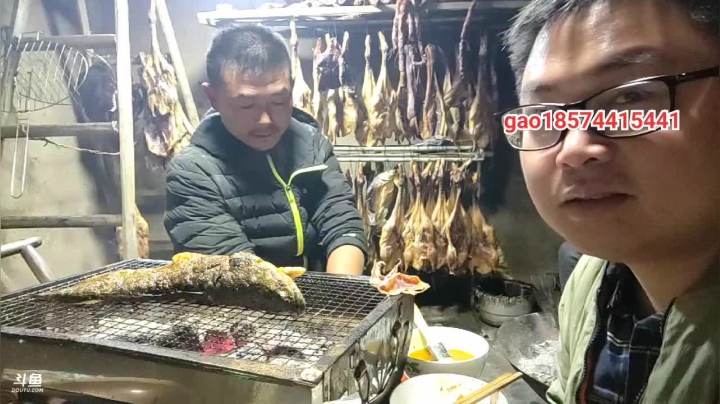 【2020-12-04 21点场】魅力生活i：晚上宵夜美食聊天