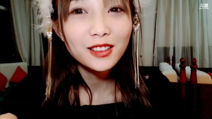 【户外】百变姑姑肖淑洁的精彩时刻 20201206 00点场