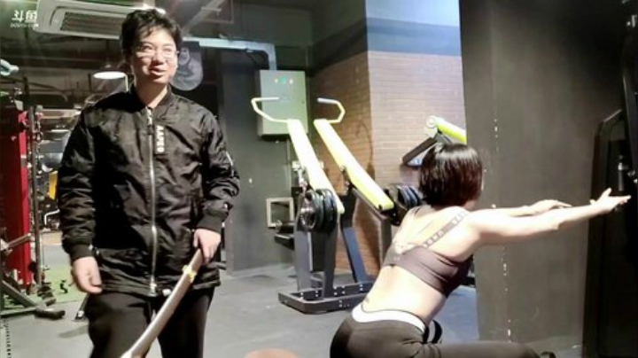 【户外】黑人毅的精彩时刻 20201206 21点场