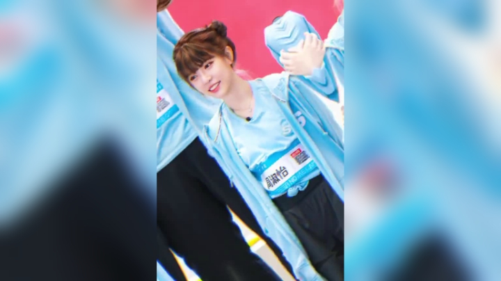 节目里我唯唯诺诺，现实里我重拳出击