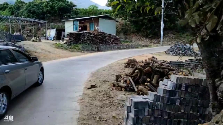 【2020-12-07 13点场】叶子户外：《纪实直播》腾冲