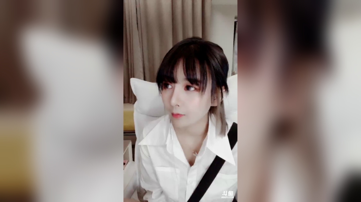 【2020-12-07 18点场】伊娃大姐姐：荣耀王冠超级欧～！